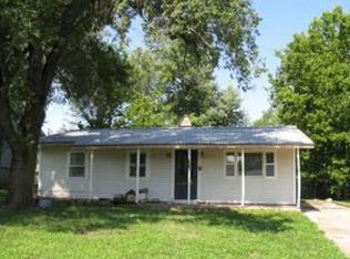 1229 Harrington Ave, Carthage, MO 64836