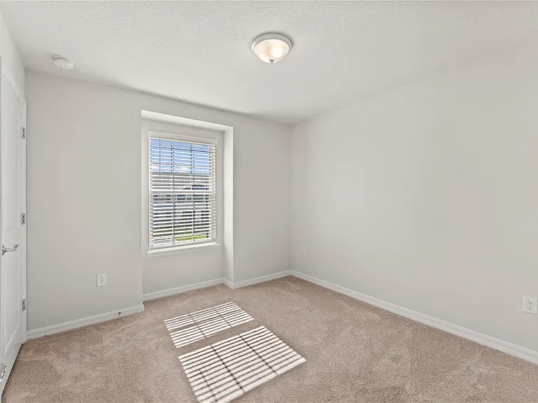 1255 Blue Paradise Way — Photo 14