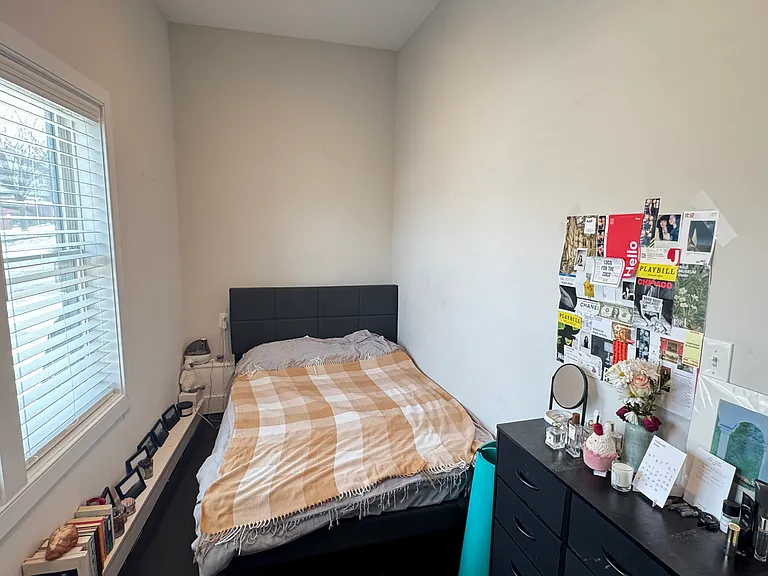 1 Cedar St #1 — Photo 31