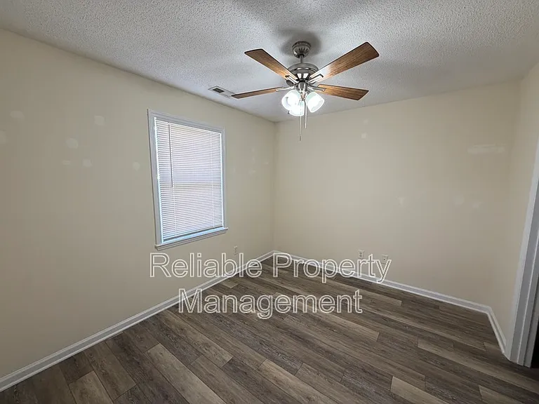 341 S Moore St — Photo 9