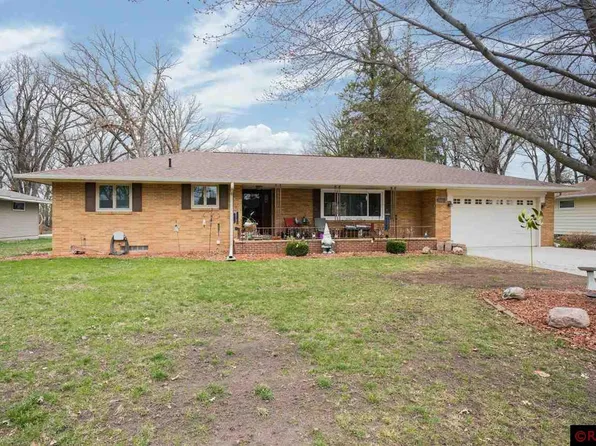 643 1st Ave NW, Winnebago, MN 56098