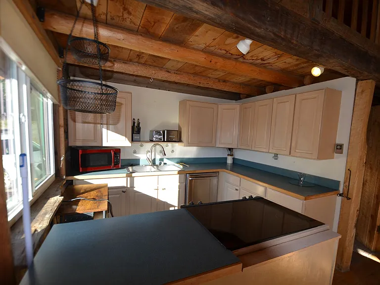 Alma Studios — Photo 22