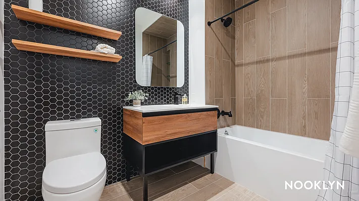 Rented by Nooklyn NYC LLC | media 31