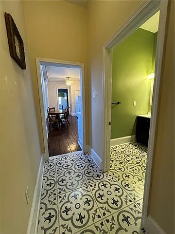 1033 Port St — Photo 12
