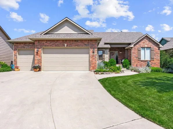 3308 N Flat Creek St, Wichita, KS 67205