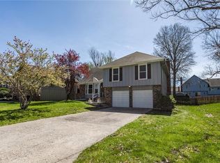 2145 E 152nd Ter, Olathe, KS 66062