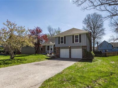 2145 E 152nd Ter, Olathe, KS, 66062