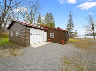 23 S Lake Rd, De Ruyter, NY 13052