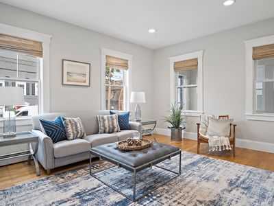 217 Merrimac St #1, Newburyport, MA, 01950