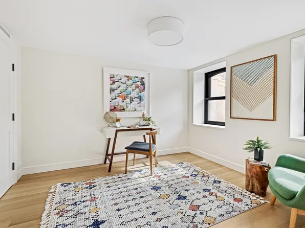 409 Sackett Street image 22 of 25