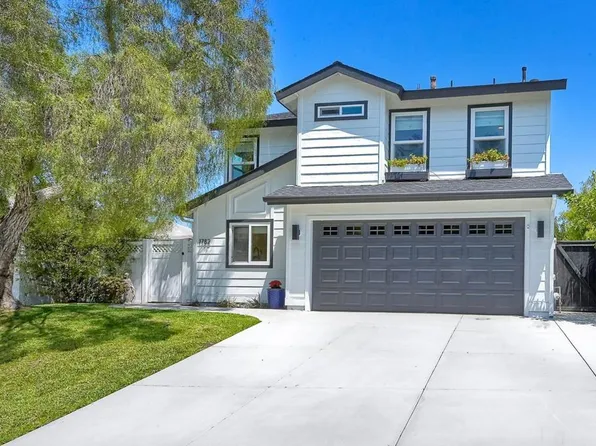 1782 E Pointe Ave, Carlsbad, CA 92008