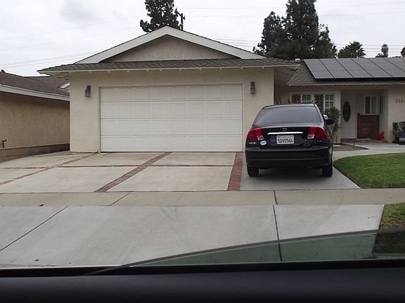5th image of 23833 Prospect Valley Dr