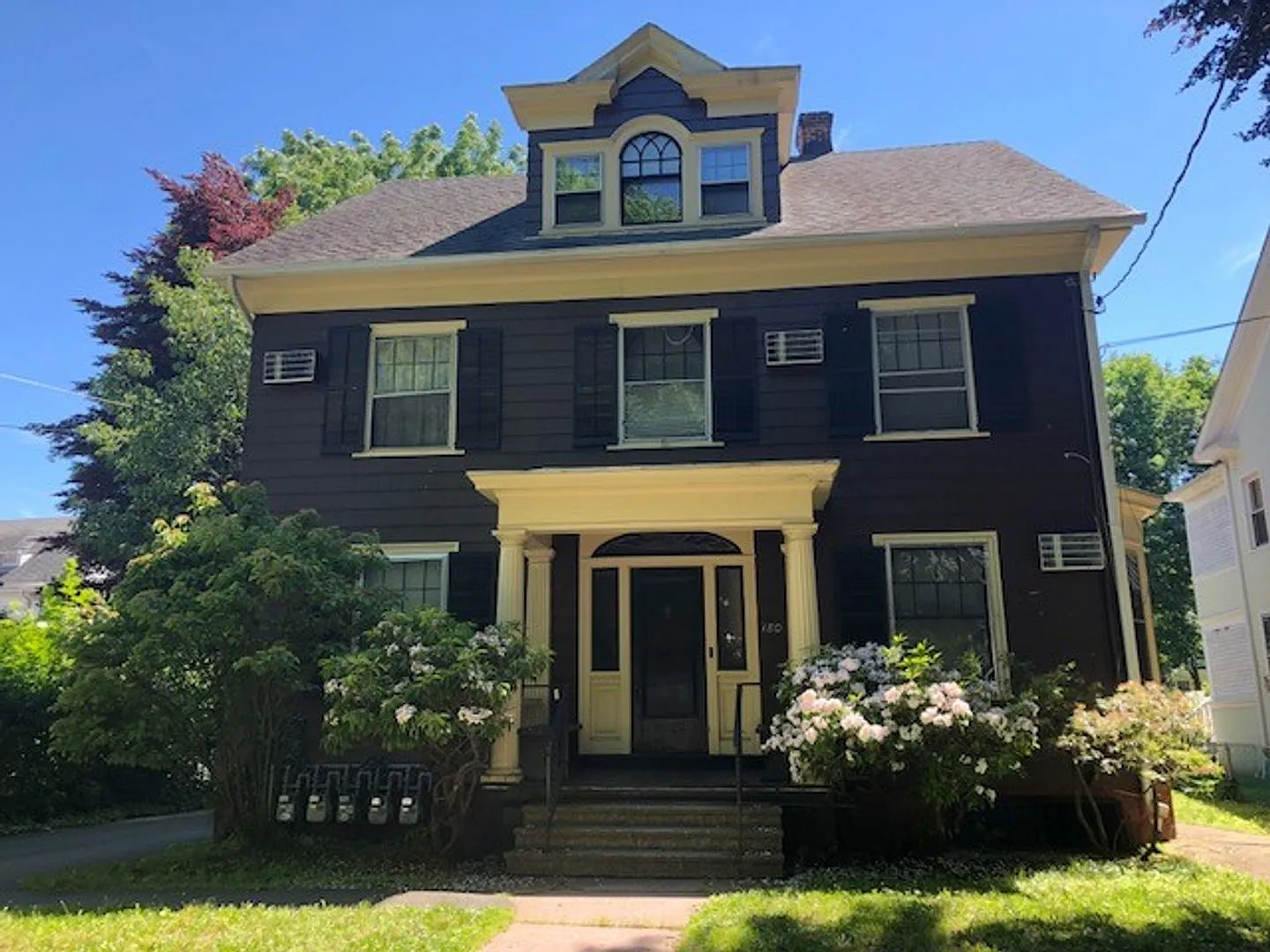 180 Edwards St — Photo 1
