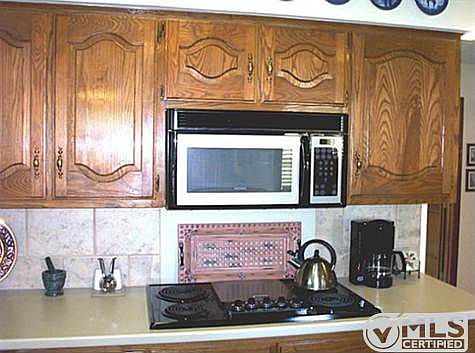 4th image of 907 Kensington Dr