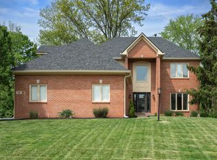 12320 Old Stone Dr, Indianapolis, IN
