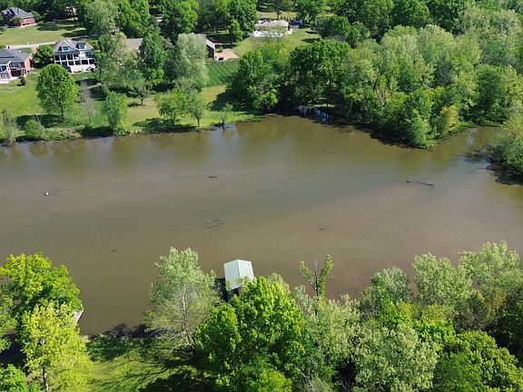 3rd image of 315 Davis Corner Rd