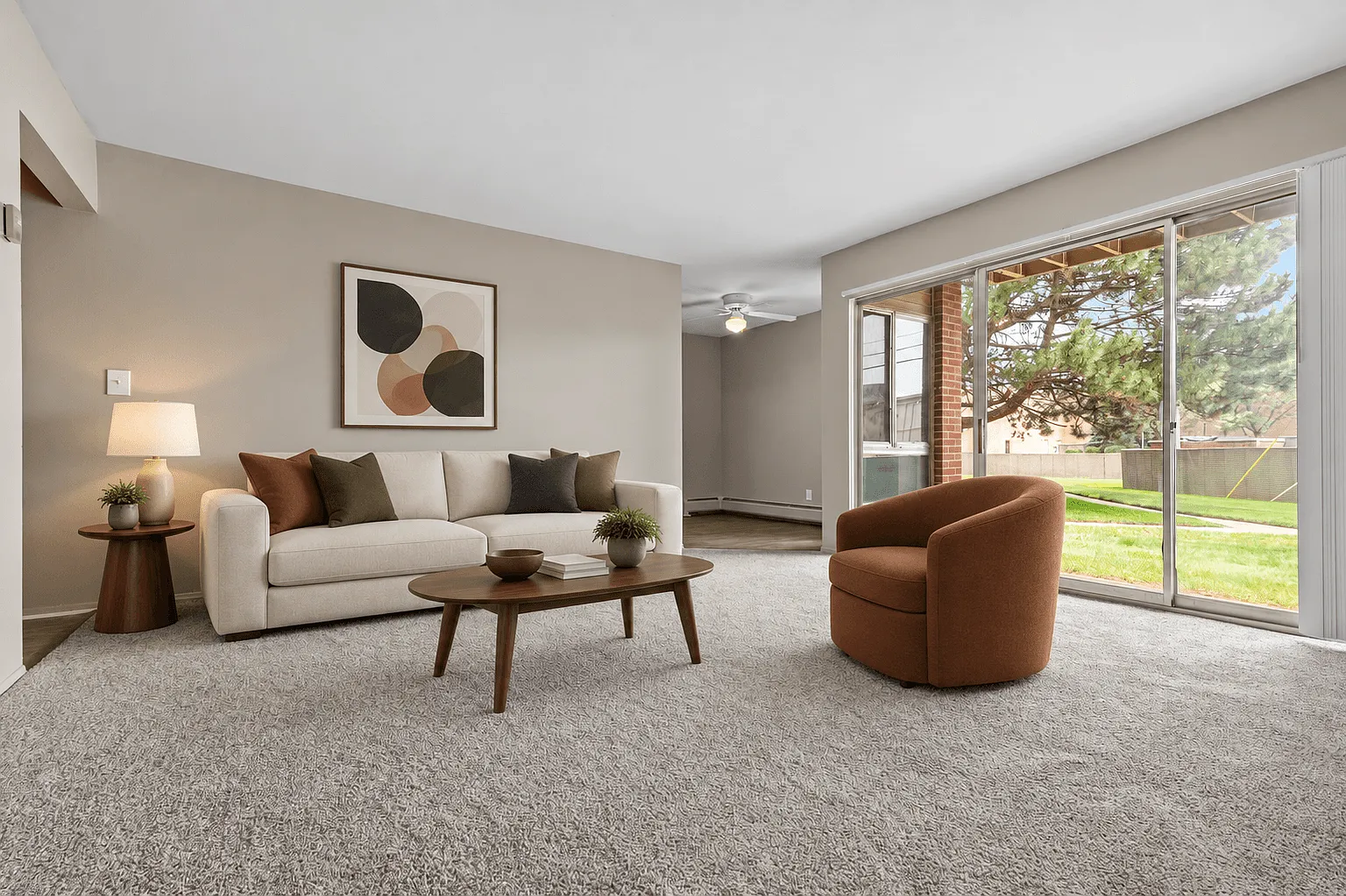 Macomb Manor - Roseville, MI — Photo 4