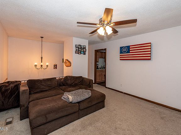 4th image of 6340 Cadbury Dr