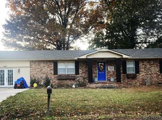 1213 Horn St, Muskogee, OK 74403