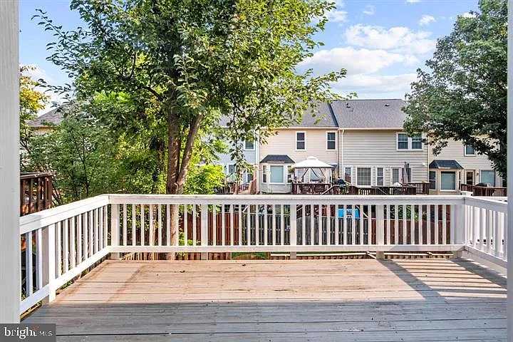 7439 Heatherfield Ln — Photo 14