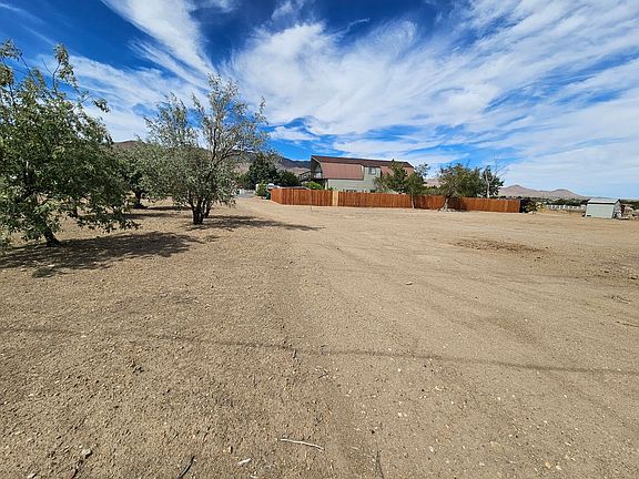 2nd image of 222 Tom Sawyer Way