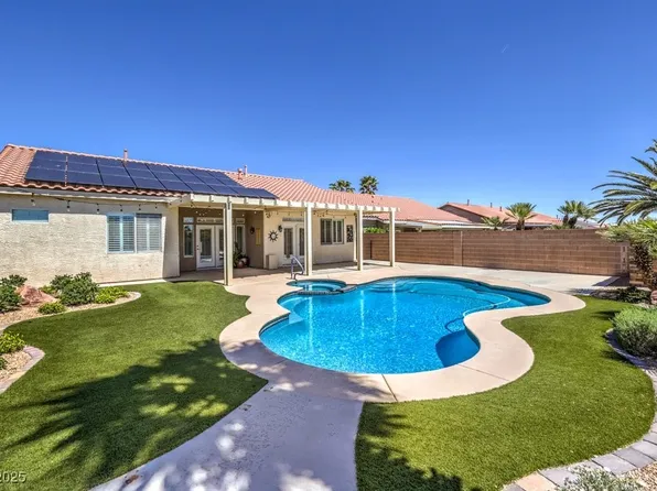 7489 Crystal Clear Ave, Las Vegas, NV 89113