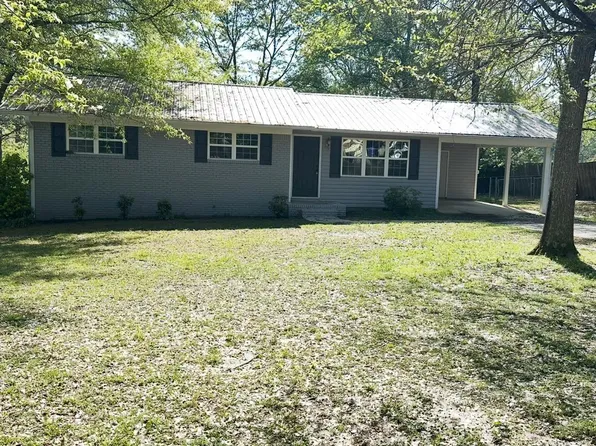 101 Henley St, Albertville, AL 35951