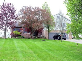 60010 Westwind Ln, Senecaville, OH 43780