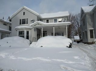 19 N Park St, Clyde, NY 14433