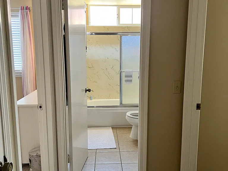 35675 Chaplin Dr — Photo 18