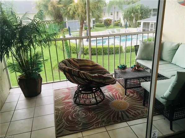 600 Squire CIR #201, NAPLES, FL 34104