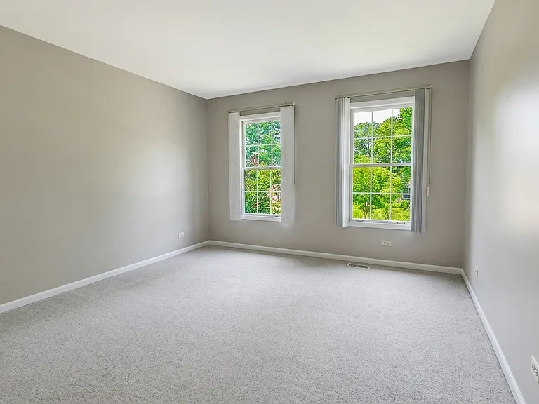 1925 Danube Way — Photo 14