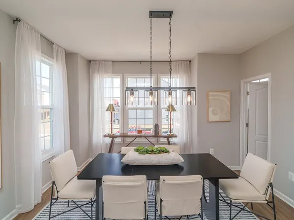 237 Cheshire Ln, Waynesboro, VA 22980