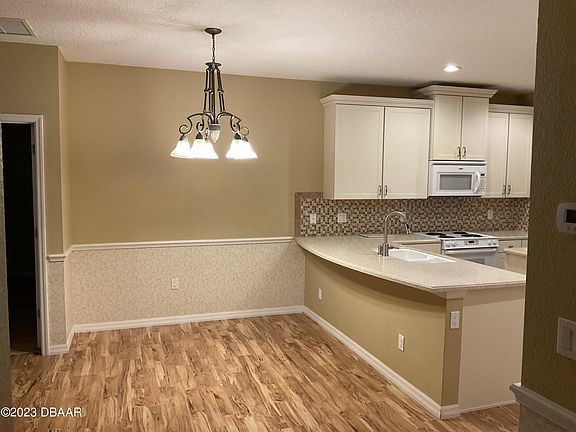 4th image of 104 Tuscany Chase Dr