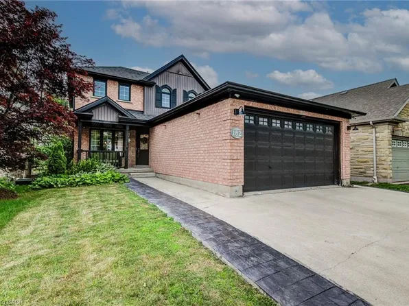 182 Kerwood Dr, Cambridge, ON N3C 4H7