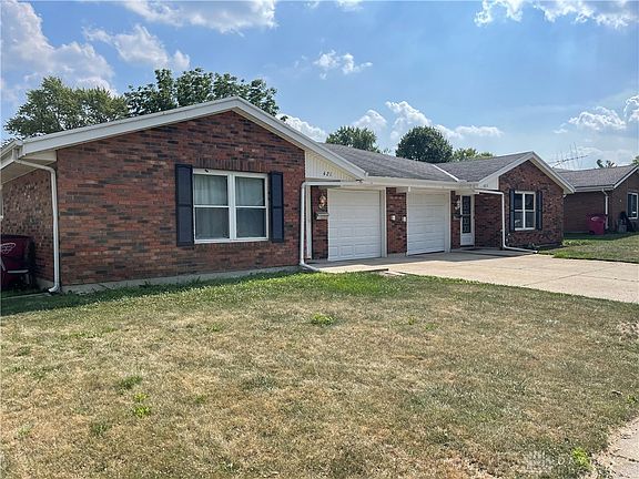 5th image of 421-423 Lyle Dr