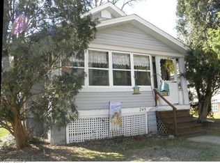 245 W Park Rd NW, North Canton, OH 44720