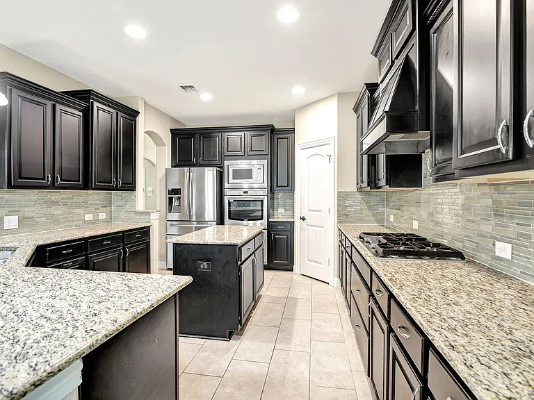 12353 Flowering Dr — Photo 44