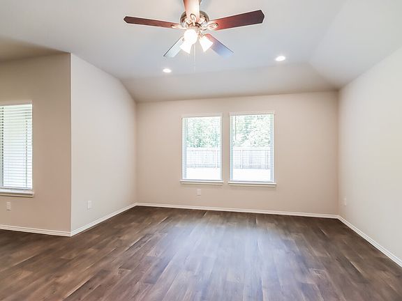 3rd image of 20838 Olive Leaf St