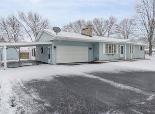 2654 Fairfield Dr, Bay City, MI