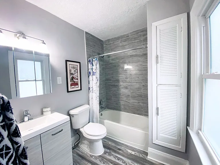 4656 Blythin Rd — Photo 7