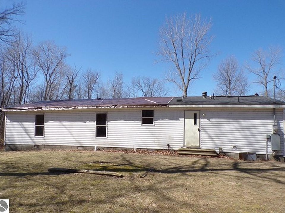 2673 Davis Rd, Au Gres, MI 48703 Zillow