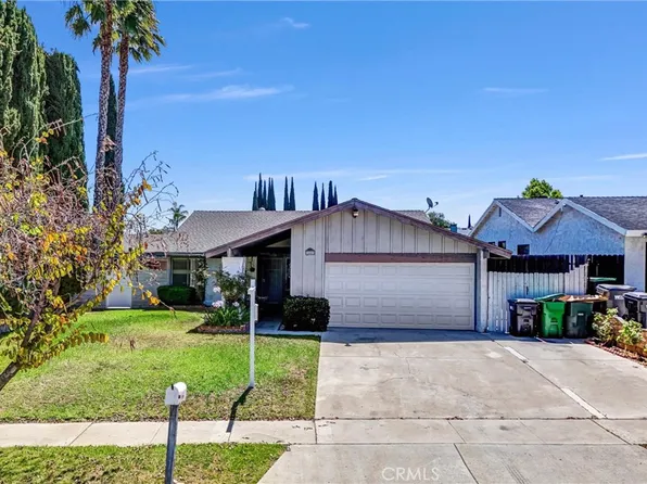 1407 Opal St, Corona, CA 92882