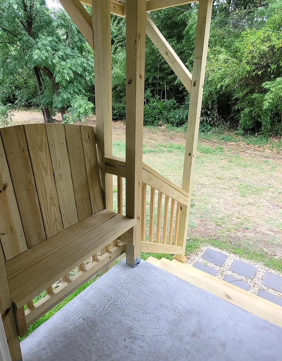 2 bed, $1,200 — Photo 2