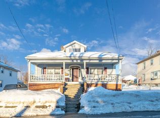 24 Verplanck Ave, Beacon, NY 12508