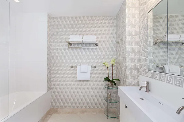 Rented by Compass | media 6