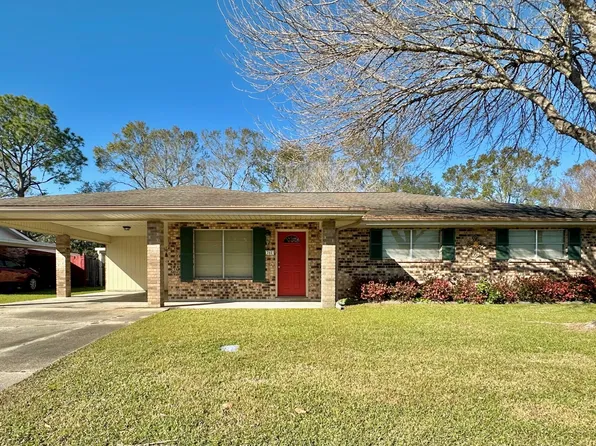 202 Hogan St, Berwick, LA 70342