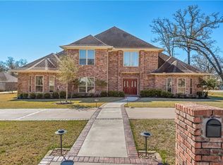 4409 Nottingham Ln, Bryan, TX 77802