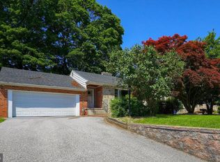 42 Mount Zion Rd, York, PA 17402