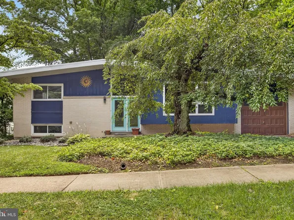 1402 Drake Rd, Wilmington, DE 19803